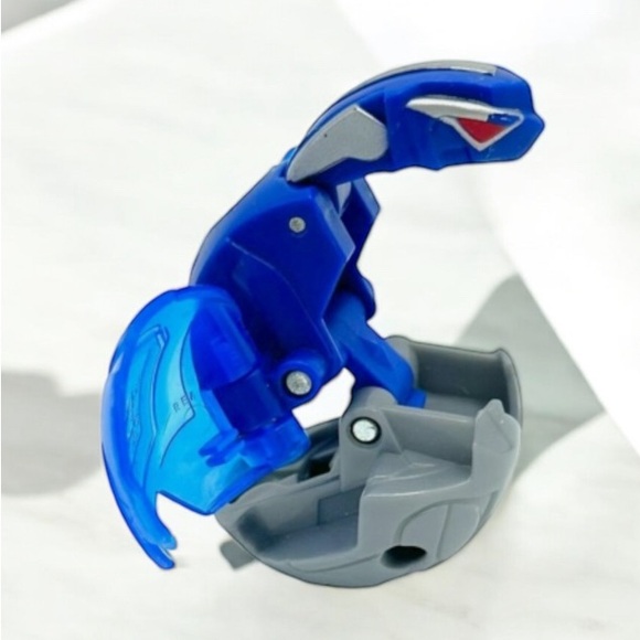 2/$20 NEW IN BAG McDonald's Happy Meal Bakugan Titanium Dragonoid Toy 2011 - Picture 2 of 6